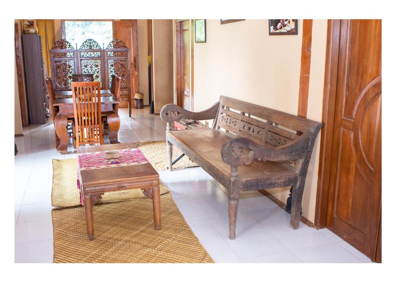 Sanggar Pantcha Indra Guest House Kemuning Екстериор снимка