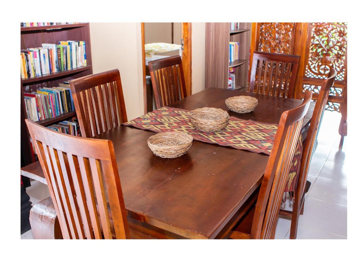 Sanggar Pantcha Indra Guest House Kemuning Екстериор снимка